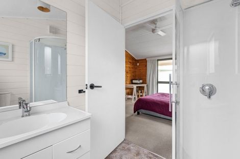 Photo of property in 8a Nimon Street, Havelock North, 4130