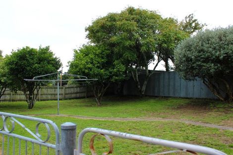 Photo of property in 42 Costley Street, Carterton, 5713