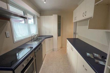 Photo of property in 34 Reeves Road, Pakuranga, Auckland, 2010