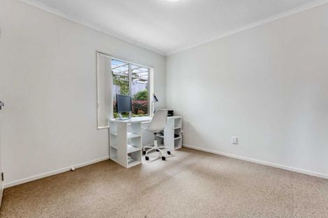 Photo of property in 31b Westglen Place, Ranui, Auckland, 0612