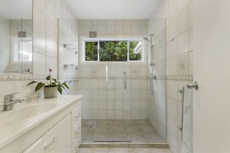 Photo of property in 73 Saffron Street, Birkdale, Auckland, 0626