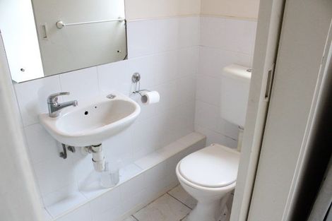 Photo of property in 1/53 Butley Drive, Farm Cove, Auckland, 2012