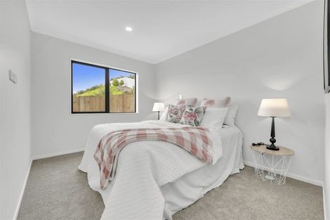 Photo of property in 19 Elevation Street, Flat Bush, Auckland, 2019