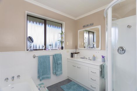 Photo of property in 157 Reservoir Road, Oamaru North, Oamaru, 9492