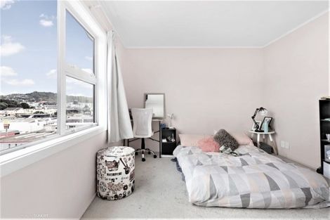 Photo of property in 28/8 Girton Terrace, Mount Cook, Wellington, 6021
