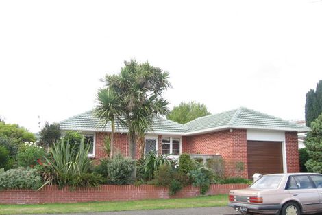 Photo of property in 6 Kashmir Avenue, Clouston Park, Upper Hutt, 5018