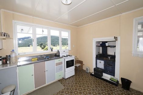 Photo of property in 233 South Road, Mauriceville, Masterton, 5882