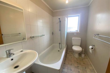 Photo of property in 62 Ernie Pinches Street, Wesley, Auckland, 1041