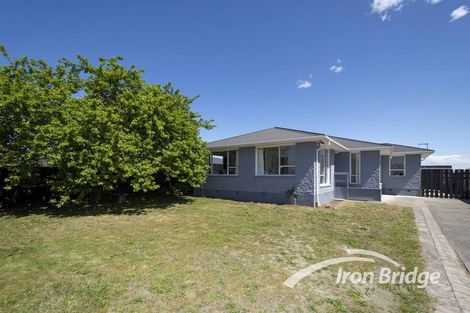 Photo of property in 33 Lamorna Road, Parklands, Christchurch, 8083