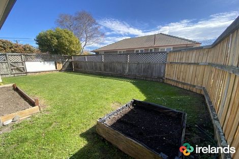 Photo of property in 10 Bevington Street, Avonhead, Christchurch, 8042