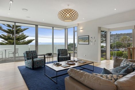 Photo of property in 2 Burgess Street, Sumner, Christchurch, 8081