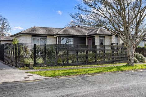 Photo of property in 2/7 Rutherford Street, Chedworth, Hamilton, 3210