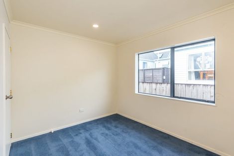 Photo of property in 15a Walton Road, Paraparaumu Beach, Paraparaumu, 5032