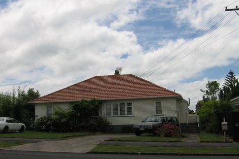 Photo of property in 219 Meola Road, Point Chevalier, Auckland, 1022