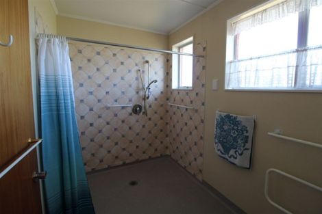 Photo of property in 60 Mountain View Road, Glenwood, Timaru, 7910