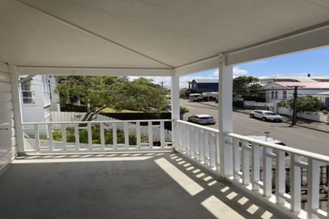 Photo of property in 74 Wright Street, Mount Cook, Wellington, 6021