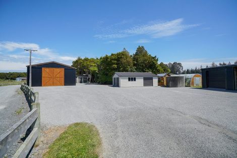 Photo of property in 102 Black Road, Otatara, Invercargill, 9879