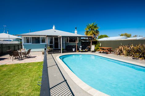 Photo of property in 25 Cook Street, Te Hapara, Gisborne, 4010