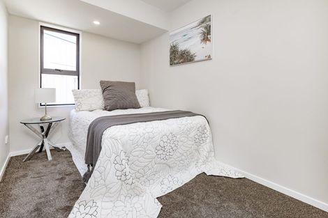 Photo of property in 10a Kotahitanga Street, Papakura, 2110