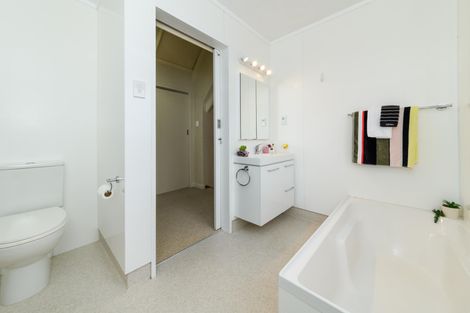 Photo of property in 45 Buick Crescent, Awapuni, Palmerston North, 4412