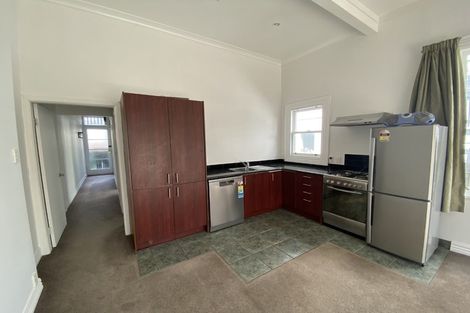 Photo of property in 170 Tasman Street, Mount Cook, Wellington, 6021
