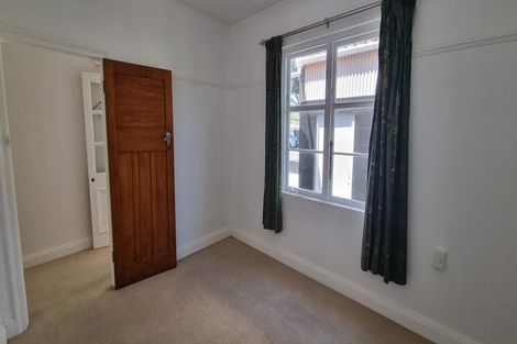 Photo of property in 24 Monorgan Road, Strathmore Park, Wellington, 6022