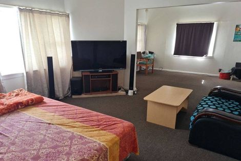 Photo of property in 18 Park Avenue, Papatoetoe, Auckland, 2025