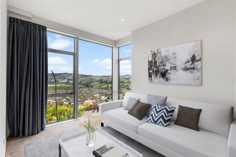 Photo of property in 65 Erlestoke Crescent, Churton Park, Wellington, 6037