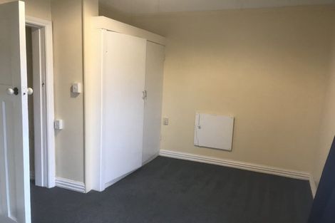Photo of property in 10a Henry Street, Kilbirnie, Wellington, 6022