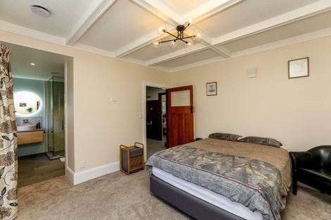 Photo of property in 76 Barrett Street, Westown, New Plymouth, 4310