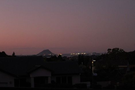 Photo of property in 2 Parnwell Place, Ohauiti, Tauranga, 3112