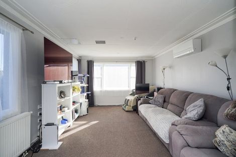 Photo of property in 230 Conyers Street, Strathern, Invercargill, 9812