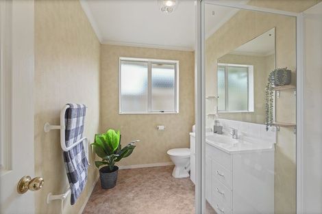 Photo of property in 1 Kirk Close, Rototuna, Hamilton, 3210