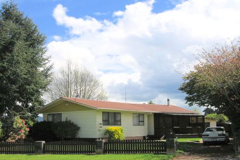 Photo of property in 16 Dickens Street, Owhata, Rotorua, 3010