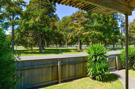 Photo of property in 2/201 Kenilworth Road, Mayfair, Hastings, 4122