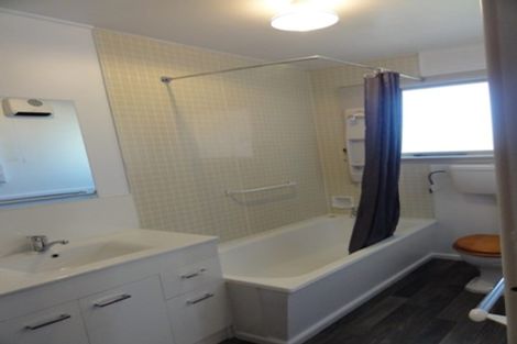 Photo of property in 47 Hills Road, Edgeware, Christchurch, 8013