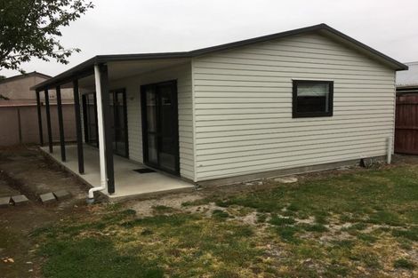 Photo of property in 18 Avonhead Road, Avonhead, Christchurch, 8042