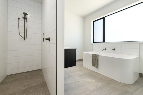 Photo of property in 41 Fencourt Road, Cambridge, 3496