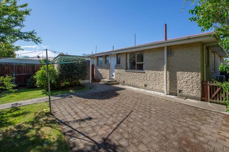 Photo of property in 2/4 Quinton Place, Bishopdale, Christchurch, 8053