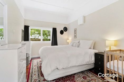 Photo of property in 94 Derwent Street, Island Bay, Wellington, 6023