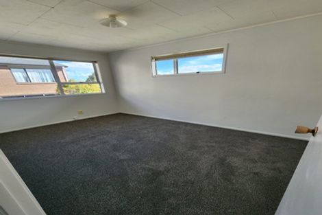Photo of property in 32 Aberfeldy Avenue, Highland Park, Auckland, 2010