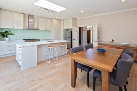 Photo of property in 8 Bilancia Place, Flat Bush, Auckland, 2016