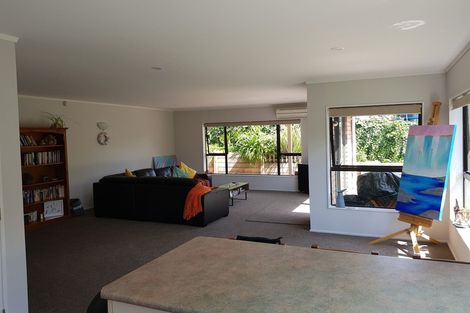Photo of property in 9a Mistral Place, Paraparaumu Beach, Paraparaumu, 5032