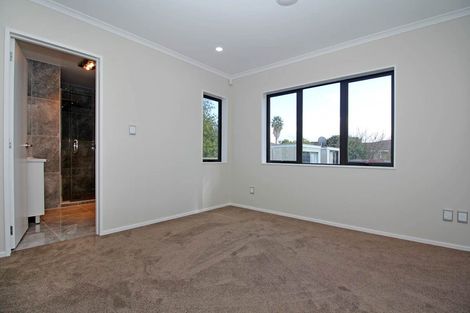 Photo of property in 14a Plunket Avenue, Papatoetoe, Auckland, 2104