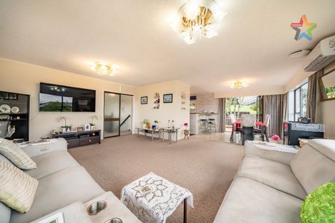 Photo of property in 179 Miromiro Road, Normandale, Lower Hutt, 5010