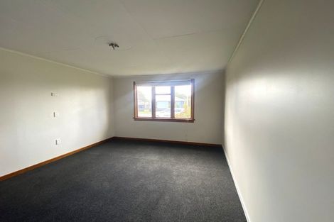 Photo of property in 16 Fraser Street, Waikiwi, Invercargill, 9810