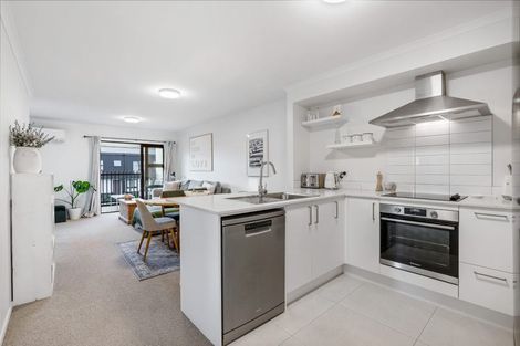 Photo of property in 41 Kauri Amber Road, Westgate, Auckland, 0614