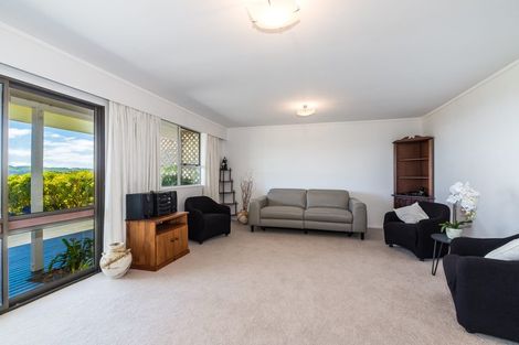 Photo of property in 11 Mercury Way, Whitby, Porirua, 5024