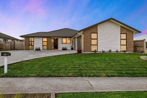 Photo of property in 15 Gemscott Crescent, Huapai, Kumeu, 0810