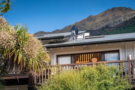 Photo of property in 308/139 Fernhill Road, Fernhill, Queenstown, 9300
